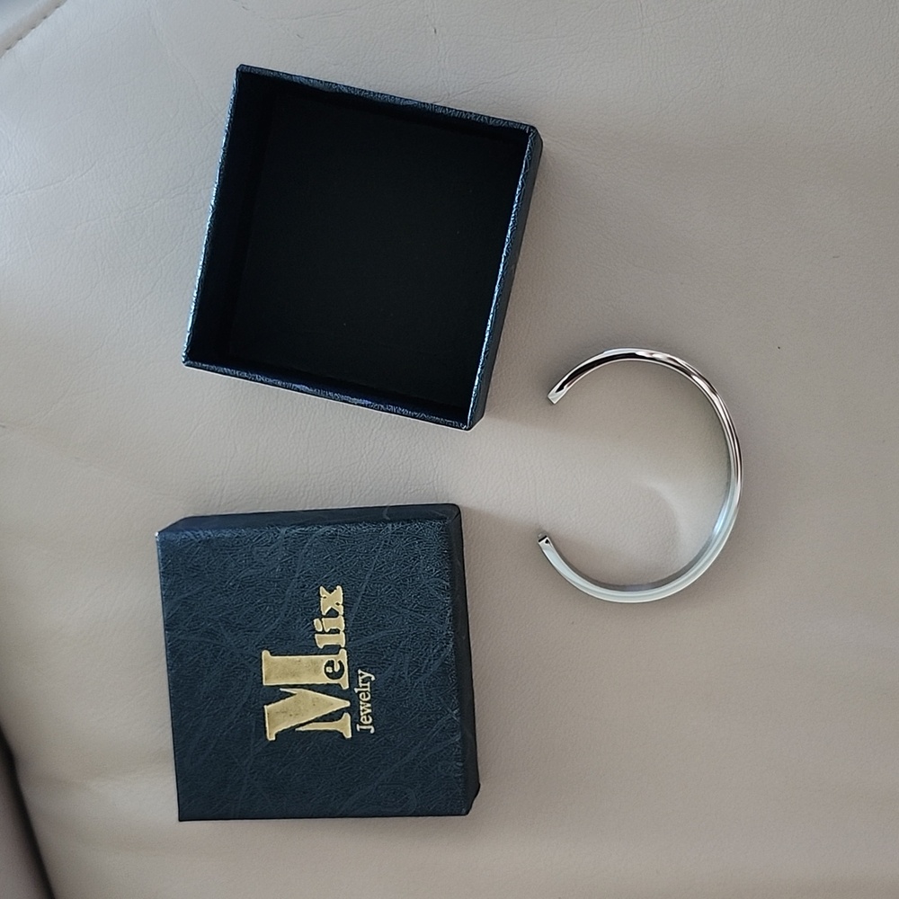New Melix stainless steel cuff braclet